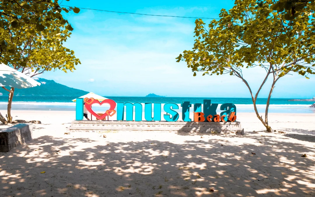 Paket Wisata 4 Hari 3 Malam